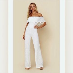 Elegant White Lace Off-Shoulder Jumpsuit